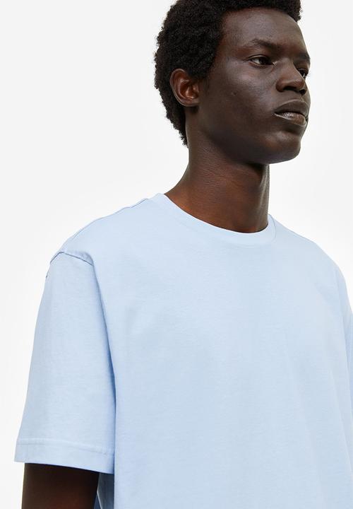 H&M - Essentials no 7: the T-shirt - light blue