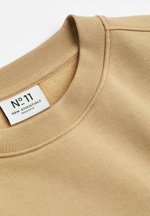 H&M - Essentials no 11: the sweatshirt - beige