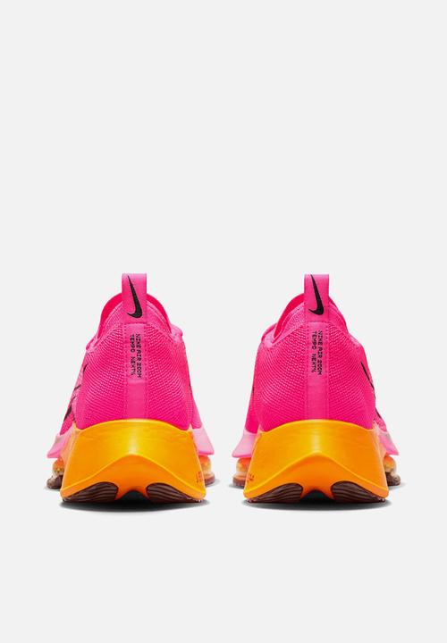Nike - Air Zoom Tempo next%