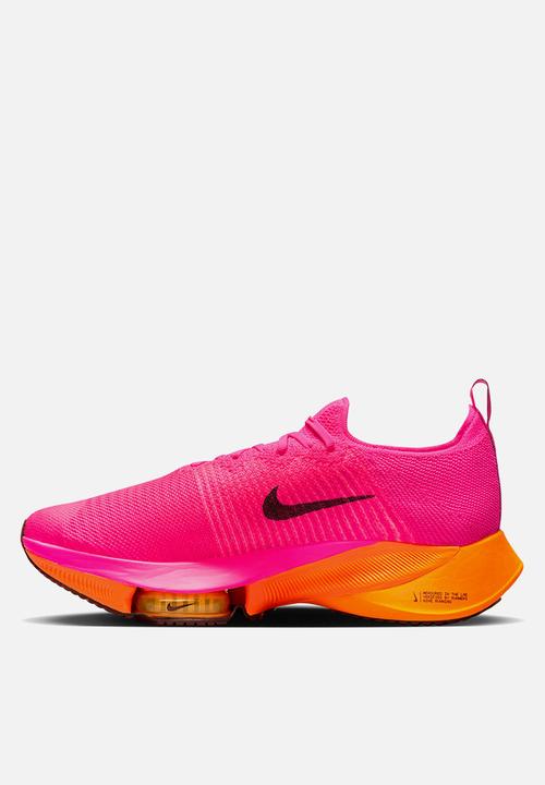 Nike - Air Zoom Tempo next%