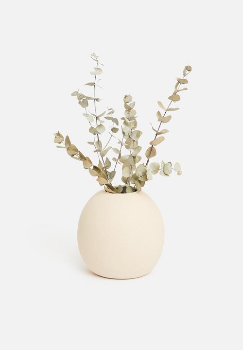 H&S - Porcelain ball vase - off white