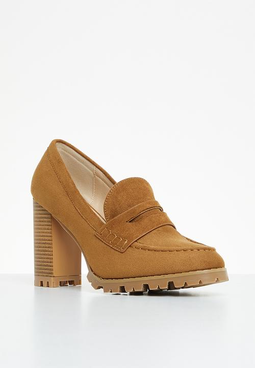 Superbalist - Winter court heel - tan