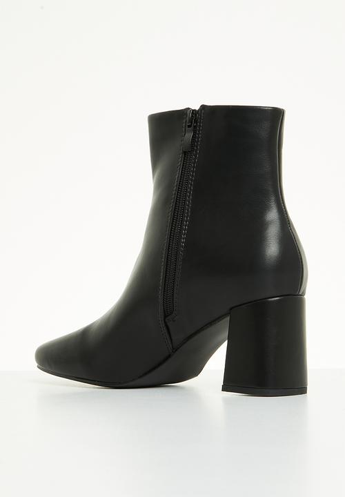 Superbalist - Nairobi ankle boot - black
