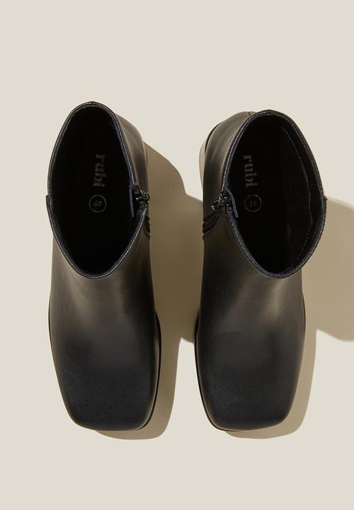 Cotton On - Hanna platform ankle boot - black smooth vegan leather