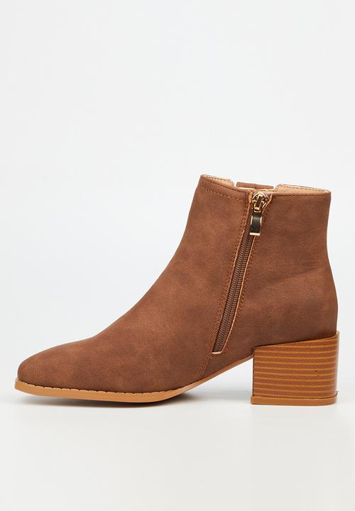 Butterfly Feet - Tucker 1 ankle boot - brown
