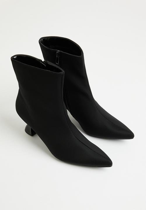 Superbalist - Ebele ankle boot - black