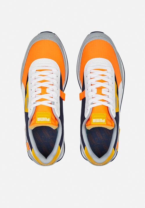 PUMA - Future Rider Play On 