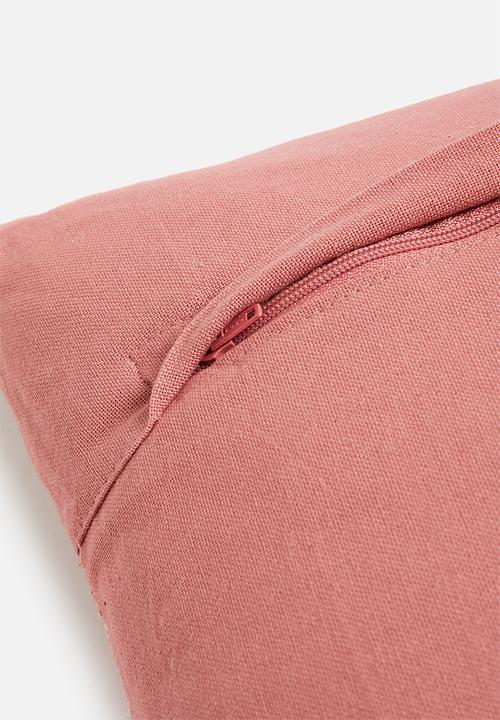 H&S - Archy cushion- old pink