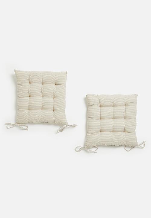 H&S - Matt outdoor seat set of 2 - beige 