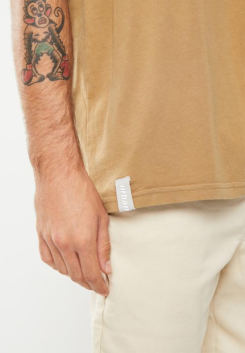 urban° - Mens urban pigment dyed pocket  tee short sleeve - brown