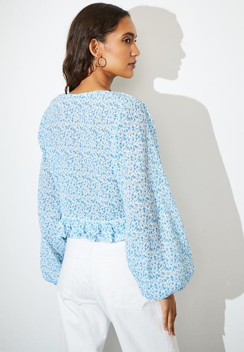 Superbalist - Front button ditsy blouse - white & blue