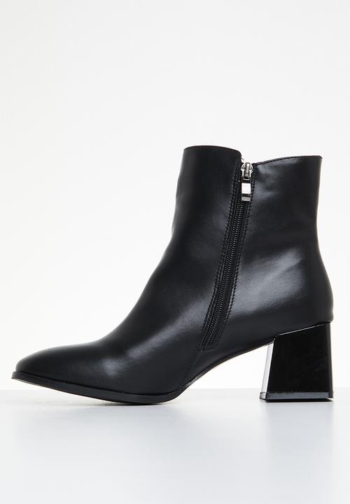 Footwork - Duks ankle boot - black
