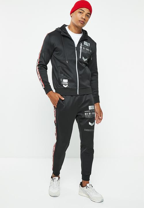 S.P.C.C - Corrin track pant  - black