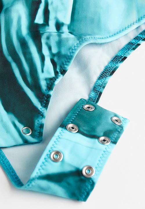 H&M - H&M Studio: Printed wrapover body - turquoise/patterned