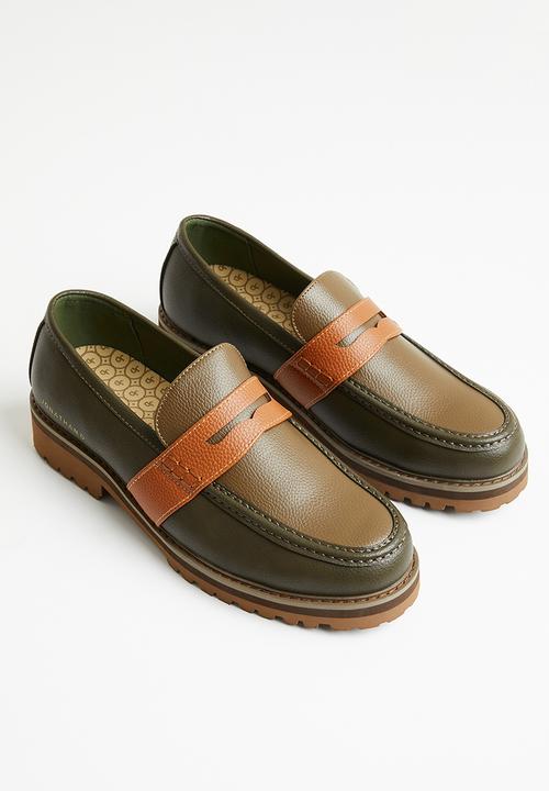 Jonathan D - J penny moc pebbled pu loafer - hunter