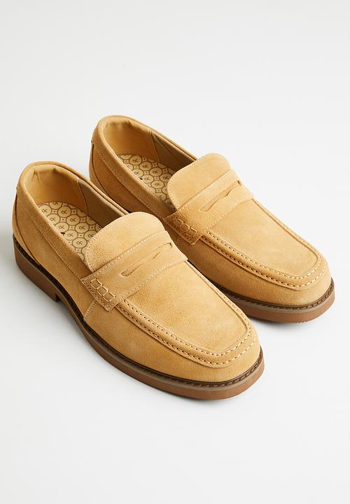 Jonathan D - J franklin genuine suede loafer - shortbread