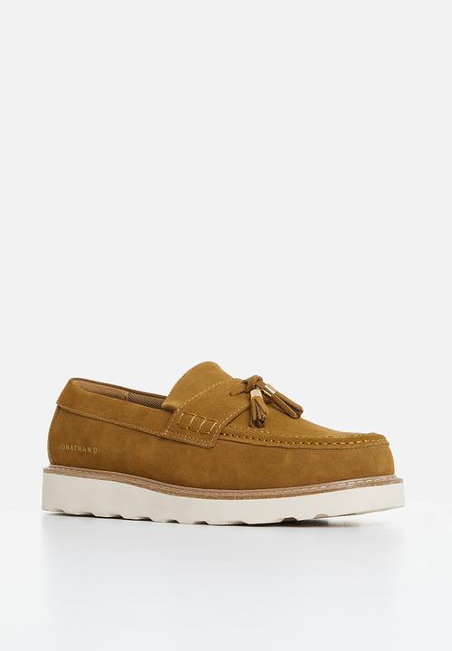 Jonathan D - J scout genuine suede loafer - camel