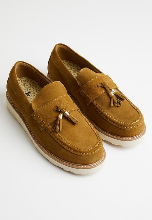 Jonathan D - J scout genuine suede loafer - camel