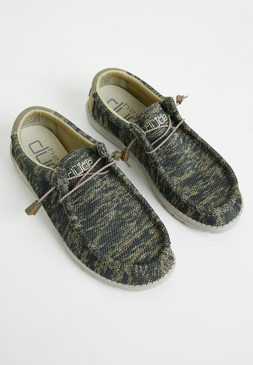 Hey Dude - Wally sox - woodland camo