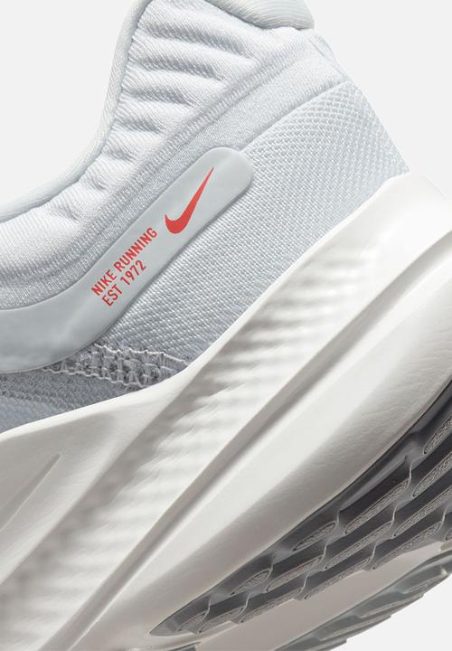 Nike - Nike Quest 5