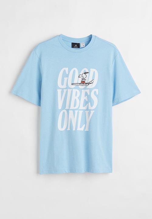 H&M - Regular fit T-shirt - light blue/snoopy
