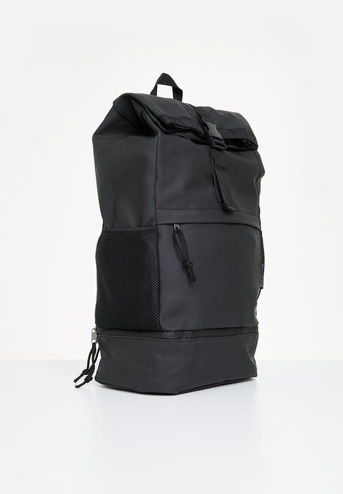 H&S - Travel backpack - black
