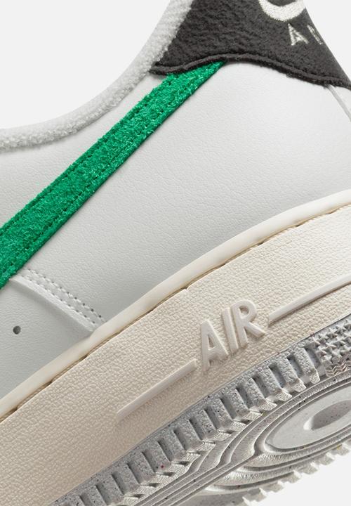 Nike - Air Force 1 '07