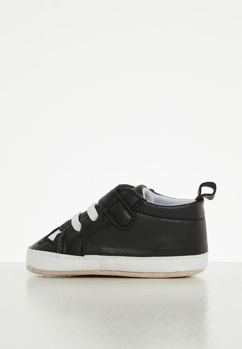 Pop Candy - Soft sole sneaker with stars - black