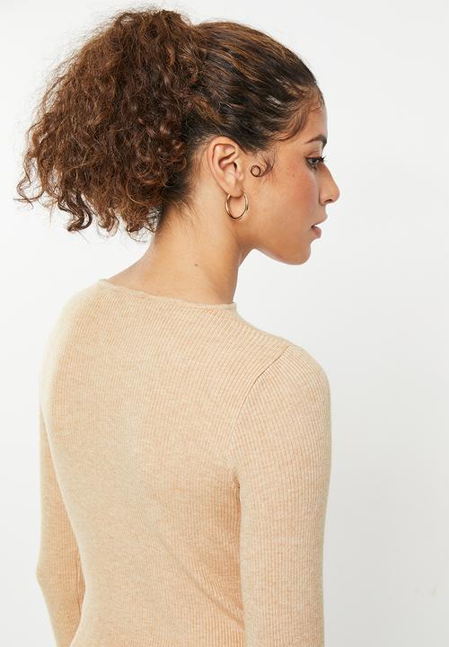 dailyfriday - Cut out long sleeve top - neutral