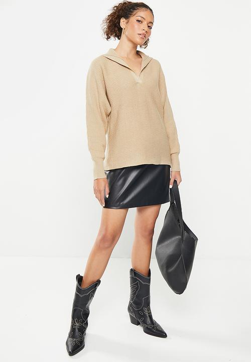 dailyfriday - V-neck collared jumper - tan