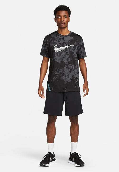 Nike - Nike Dri-Fit Tee run division