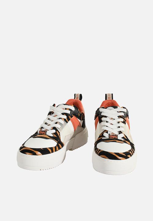 BUFFALO - RSE V2- Orange/Tiger
