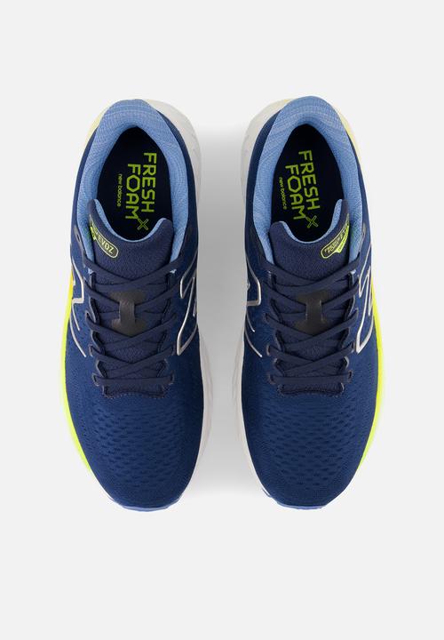 New Balance  - Fresh Foam x Evoz V3 
