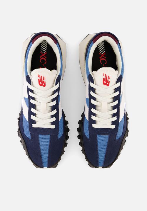 New Balance  - XC72  Runners Arnt Normal 