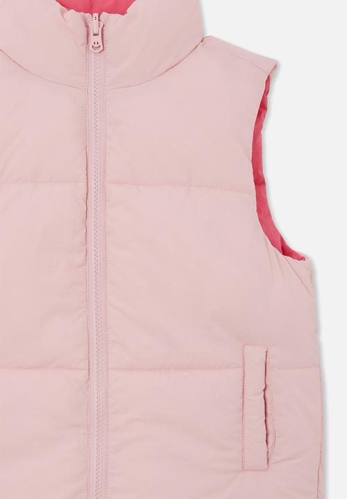 Cotton On - Jamie reversible puffer vest - marshmallow/fuchsia boom