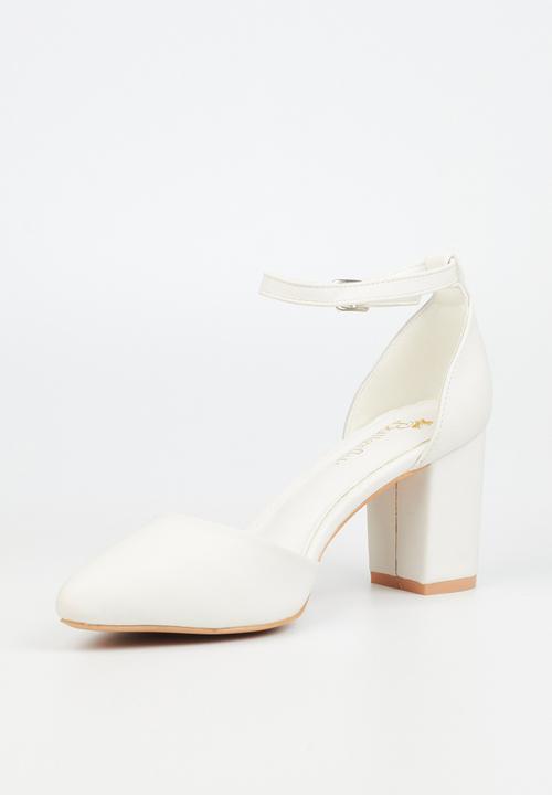 Butterfly Feet - Zara 2 court heel - white
