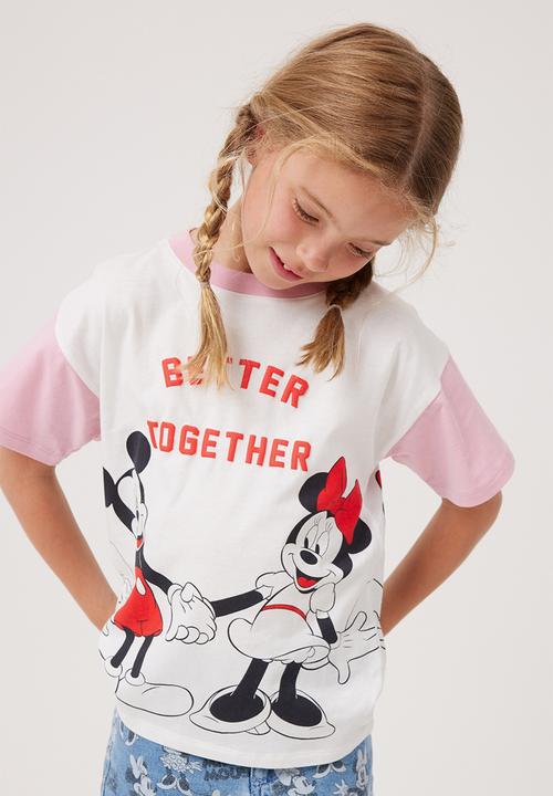 Cotton On - License drop shoulder tee - lcn better together/vanilla marshmallow