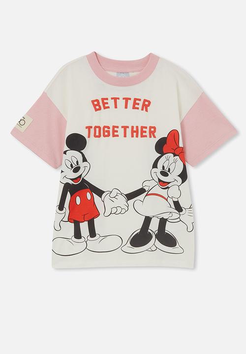 Cotton On - License drop shoulder tee - lcn better together/vanilla marshmallow