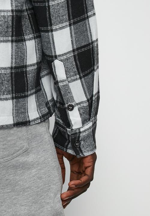Superbalist - Check textured long sleeve shirt - black & white