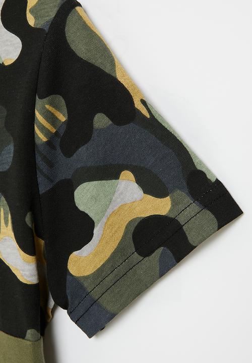 Converse - Cnvb blocked camo short sleeve tee - converse utility