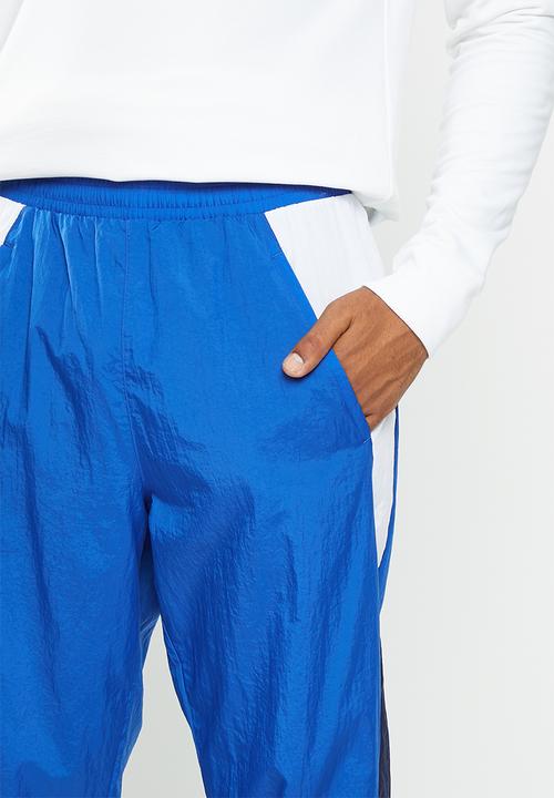 Reebok - Train woven pant