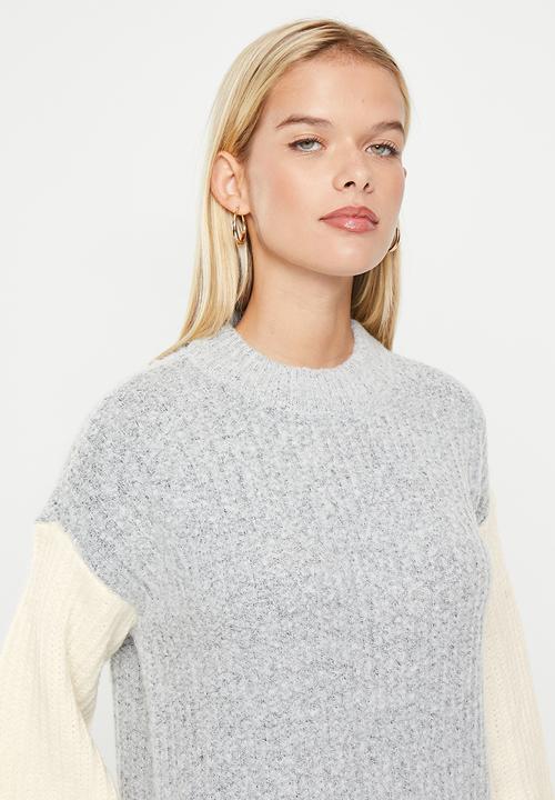 Noisy May - Gemma long sleeve o-neck baloon knit dress - light grey melange