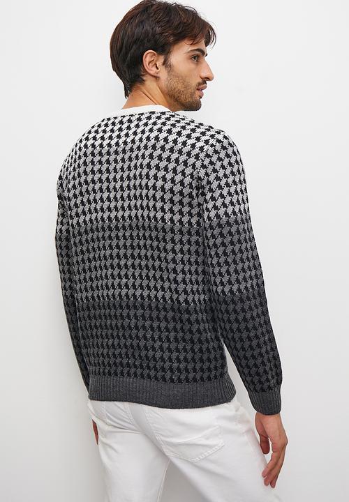Superbalist - Regular fit houndstooth crew neck - multi
