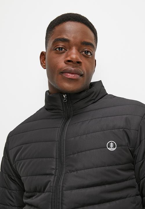 Lark & Crosse - Ascend funnel neck lightweight  puffer jacket - black