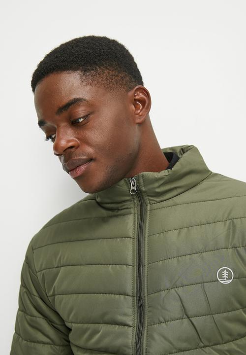 Lark & Crosse - Ascend funnel neck lightweight  puffer jacket - khaki