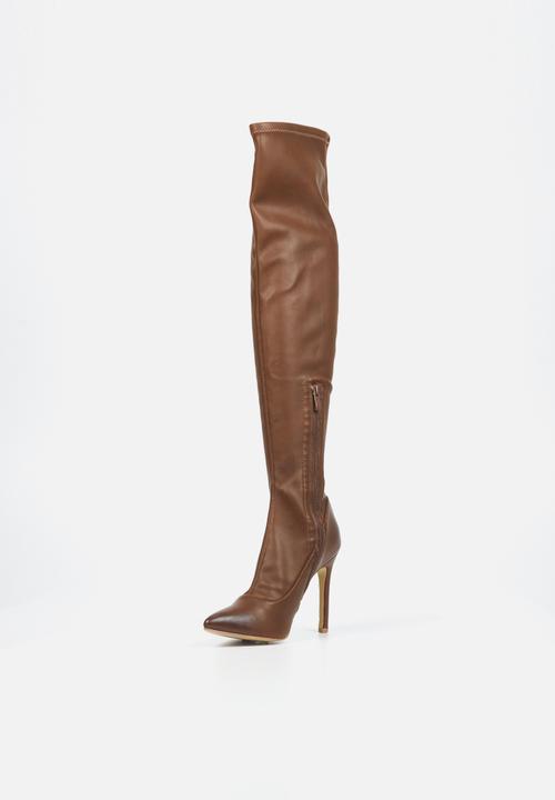 Miss Black - Boss 7 knee length boot - chocolate