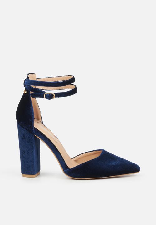 Miss Black - Criss 5 court heel - navy