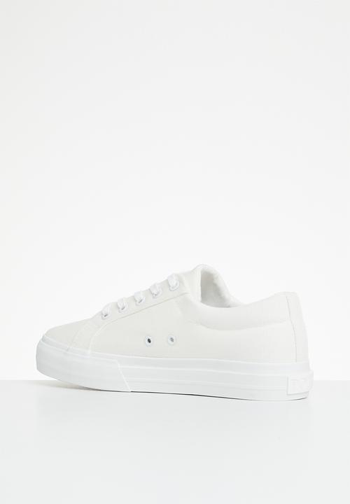 POLO - Classic canvas sneaker - white