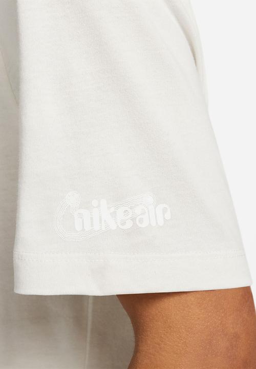 Nike - Nike Sportswear Tee