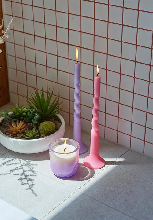 Typo - In a twist candle - pale lilac twist